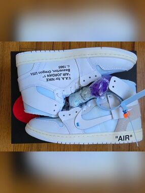 Men's Air Jordan 1 Retro Sneakers